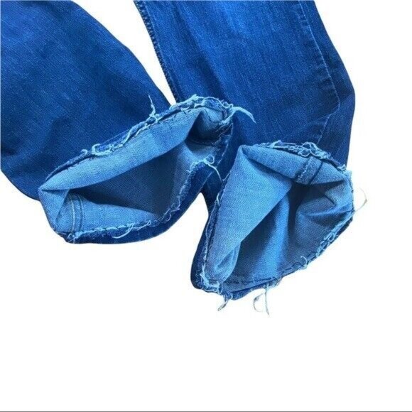 Womens Levi's Curvy Cut 528 Crop Jeans 15 altered raw hem 33 x 24.5 Juniors - Picture 8 of 11